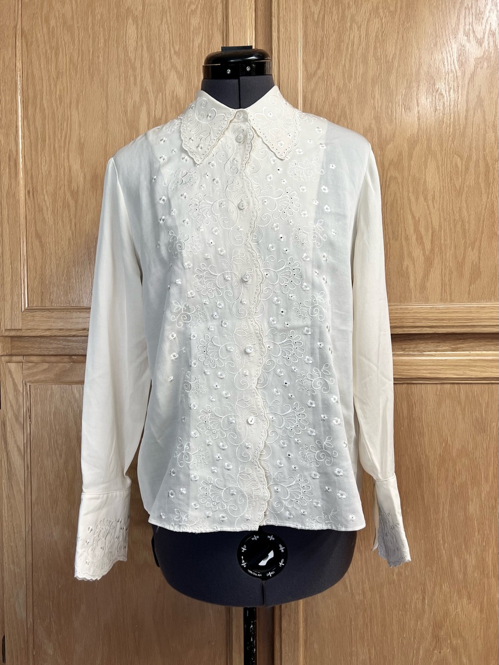 Liz Claiborne Ivory Embroidered Button-Down Blouse